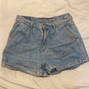american eagle blue mom style denim shorts